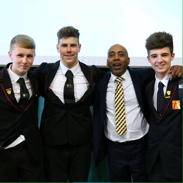 Jim Roberson and students he has inspired - Jim Roberson motivational youth speaker motivating a student and coaching education in young people. Empowering and supporting them to be the best they can be in school, education and exam preparation.