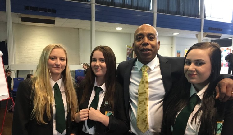 Jim Roberson and students he has inspired - Jim Roberson motivational youth speaker motivating a student and coaching education in young people. Empowering and supporting them to be the best they can be in school, education and exam preparation.